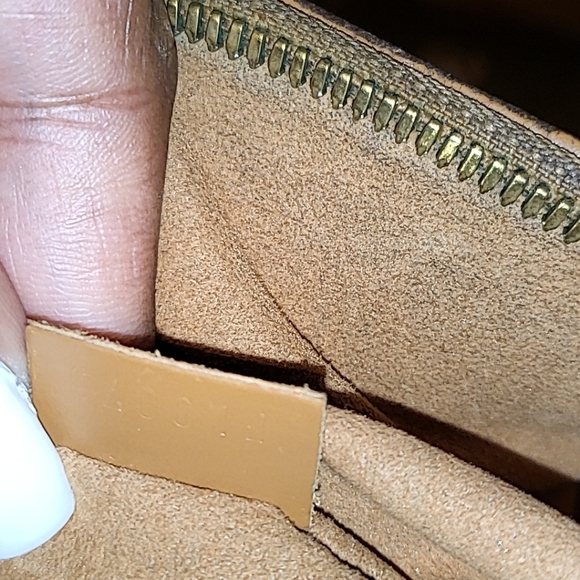 Louis Vuitton epi alma cannelle silver hardware - Picture 10 of 16